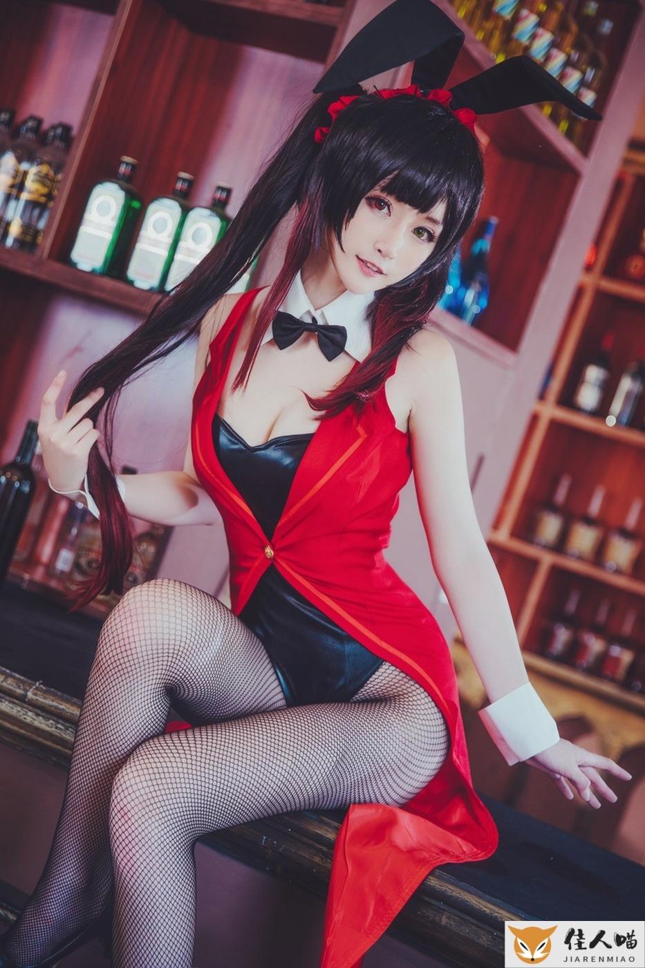 yui金鱼时崎狂三兔女郎Cosplay写真：酒吧实景造型与多角色合集