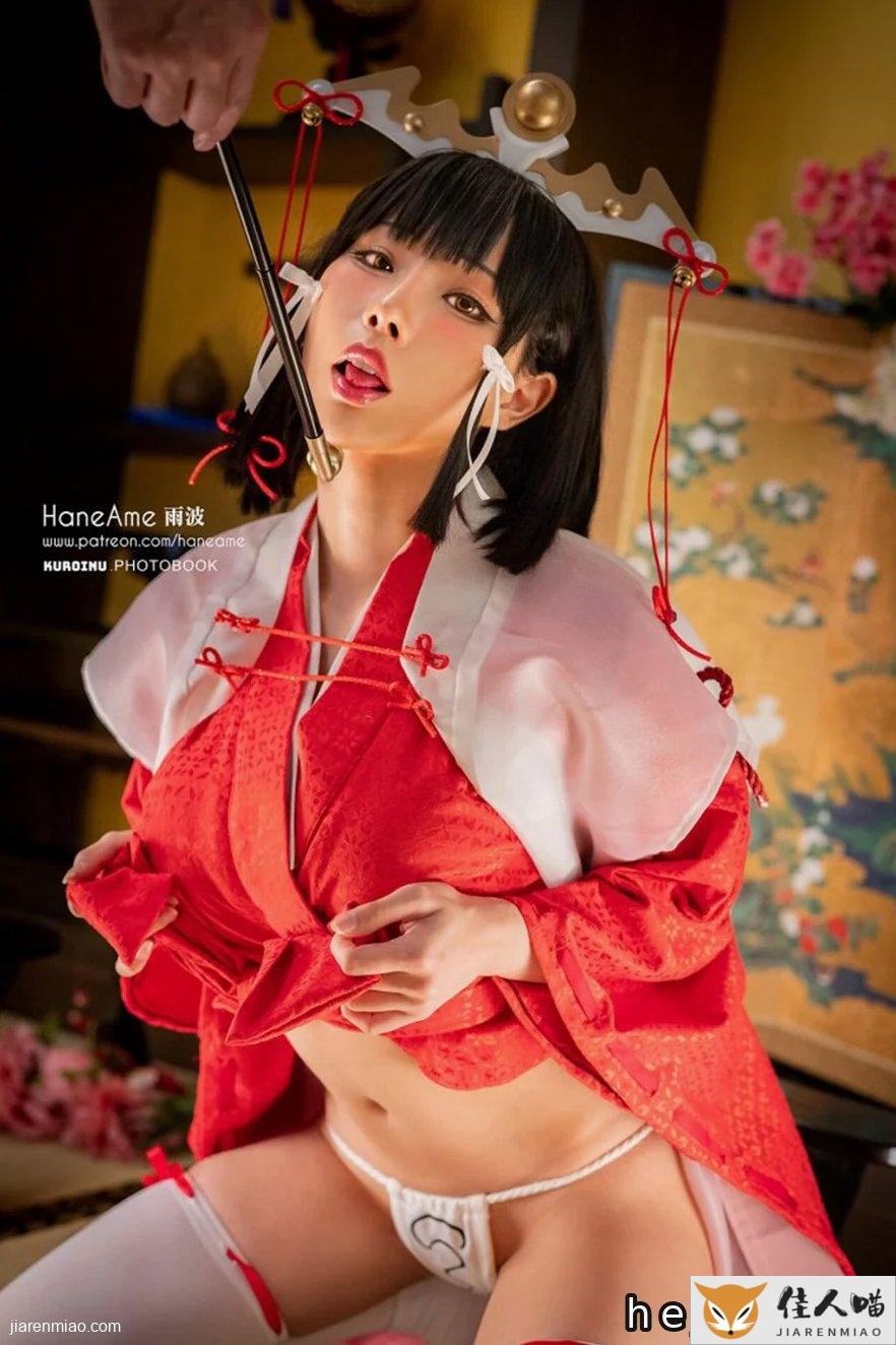 漫展直击：雨波HaneAme新图包，御姐范藏不住 cosplay写真 第2张