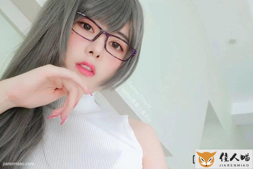 漫展返图:戴眼镜的知性御姐coser,眼酱大魔王w现场美照 cosplay写真 第4张