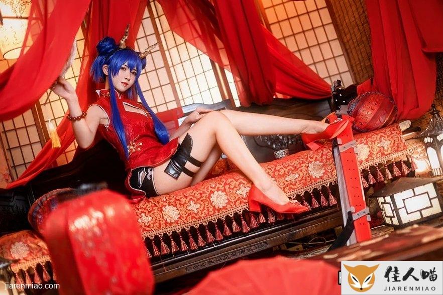 鳗鱼霏儿旗袍返图:三套造型漫展现场直击 cosplay写真 第2张