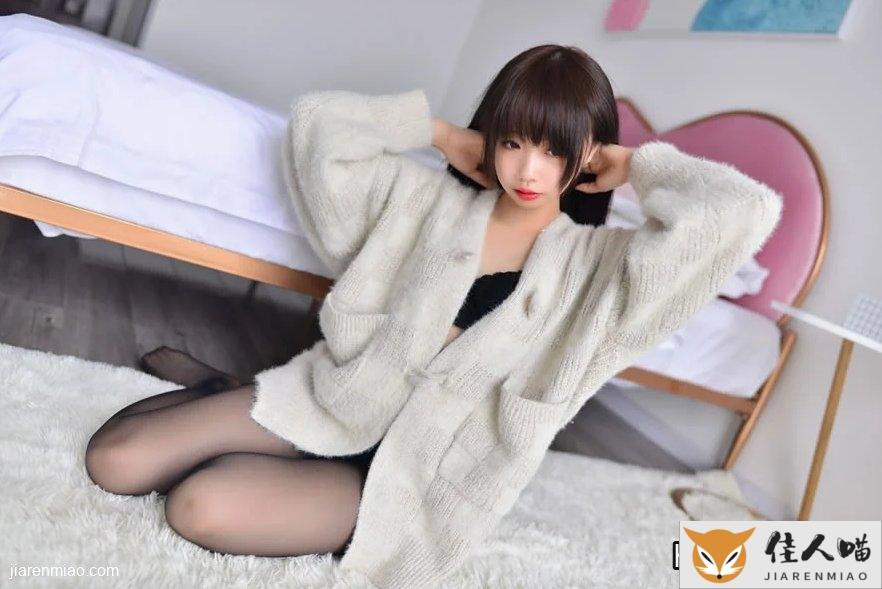 漫展返图：佳佳好难啊萌系写真现场直击