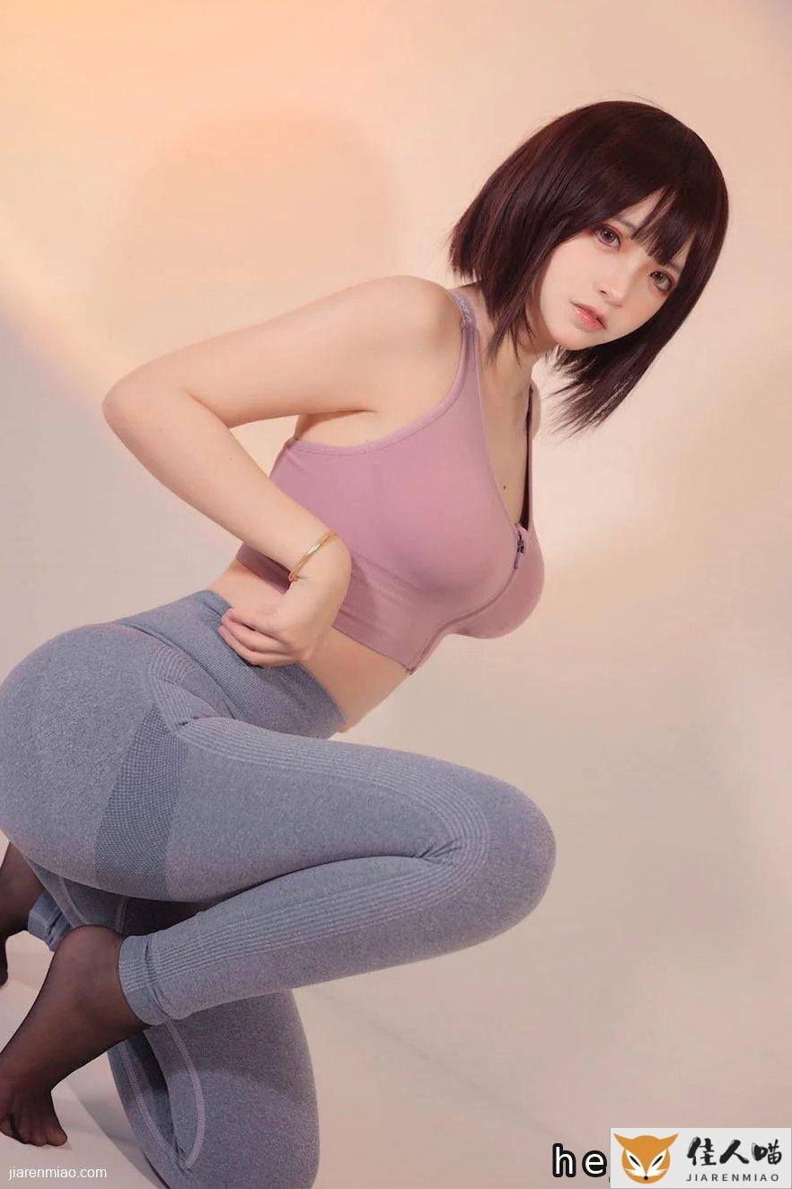 漫展返图:疯猫ss白色情人节运动风福袋穿搭 cosplay写真 第2张