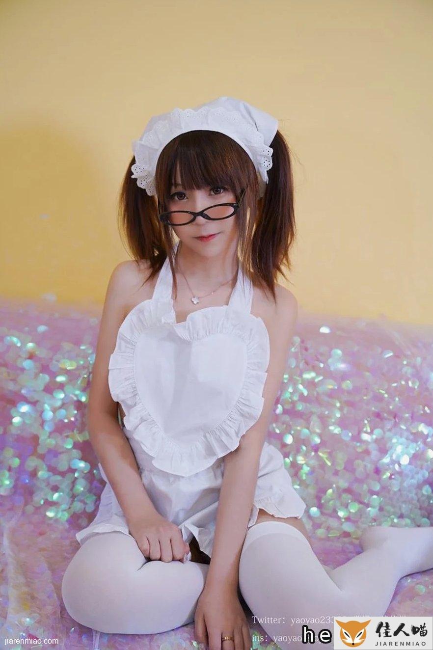 天津00后摇摇乐yoyo:甜辣反差coser现场返图 cosplay写真 第4张