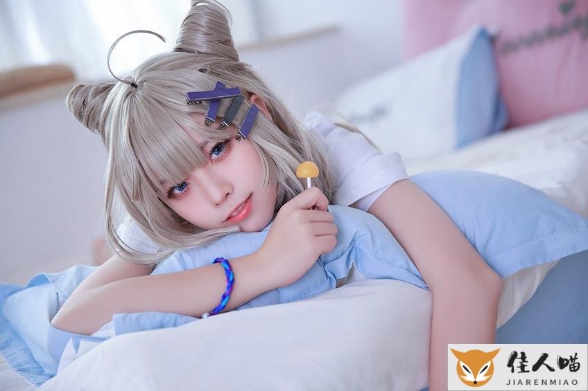 G44不会受伤COS作品赏析：金牛座二次元博主甜美图集全解析